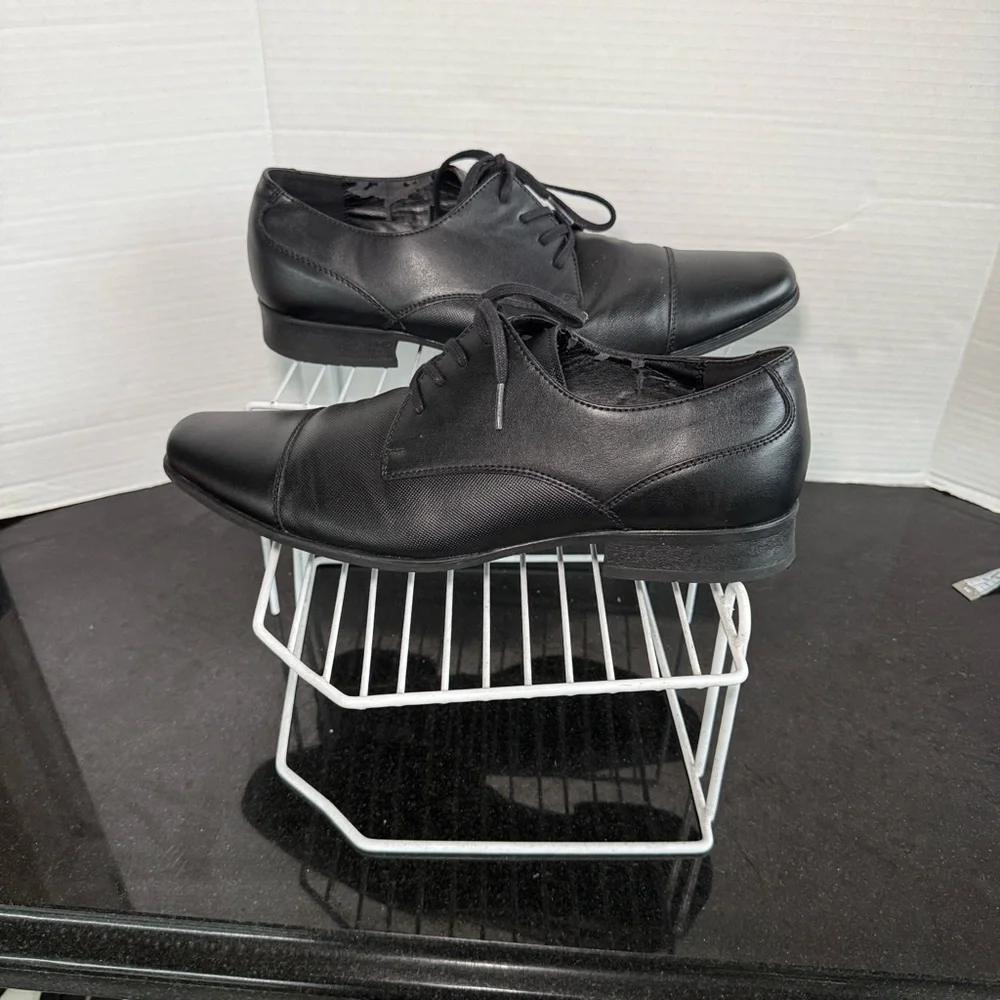 Calvin Klein Bram Black Textured Leather Cap Toe Oxfords Size 10